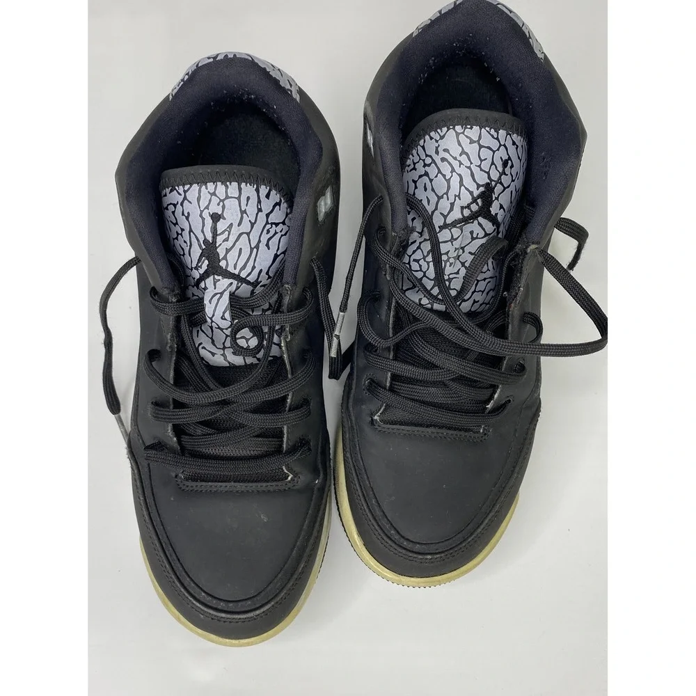 Nike AIR JORDAN FLIGHT ORIGIN 3 Boys Size‎ 7Y Gray Black 820246-020